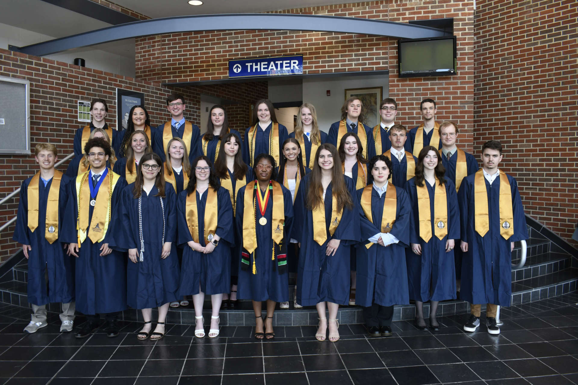 Group photo of McMurran Scholars.